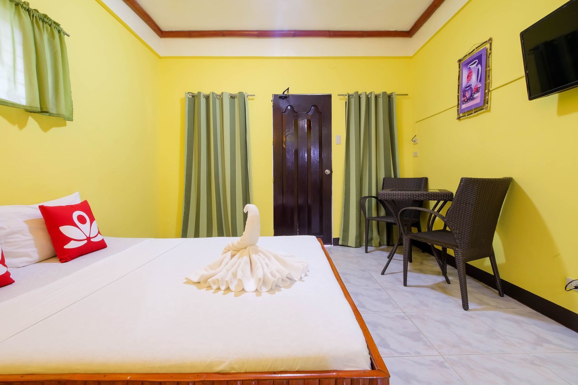 ZEN Rooms White Beach Puerto Galera Buitenkant foto